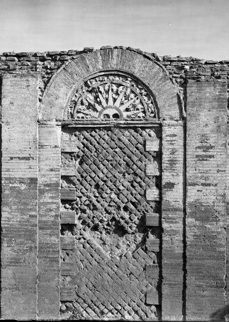 Pannello 14 - Figura 1