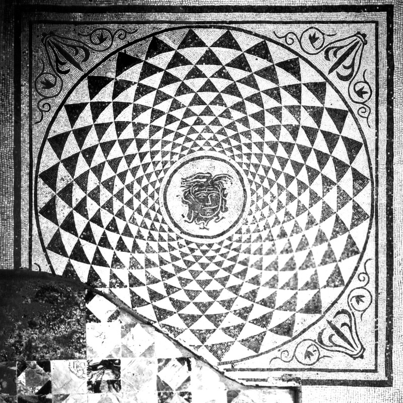 Pannello 28 - Figura 1