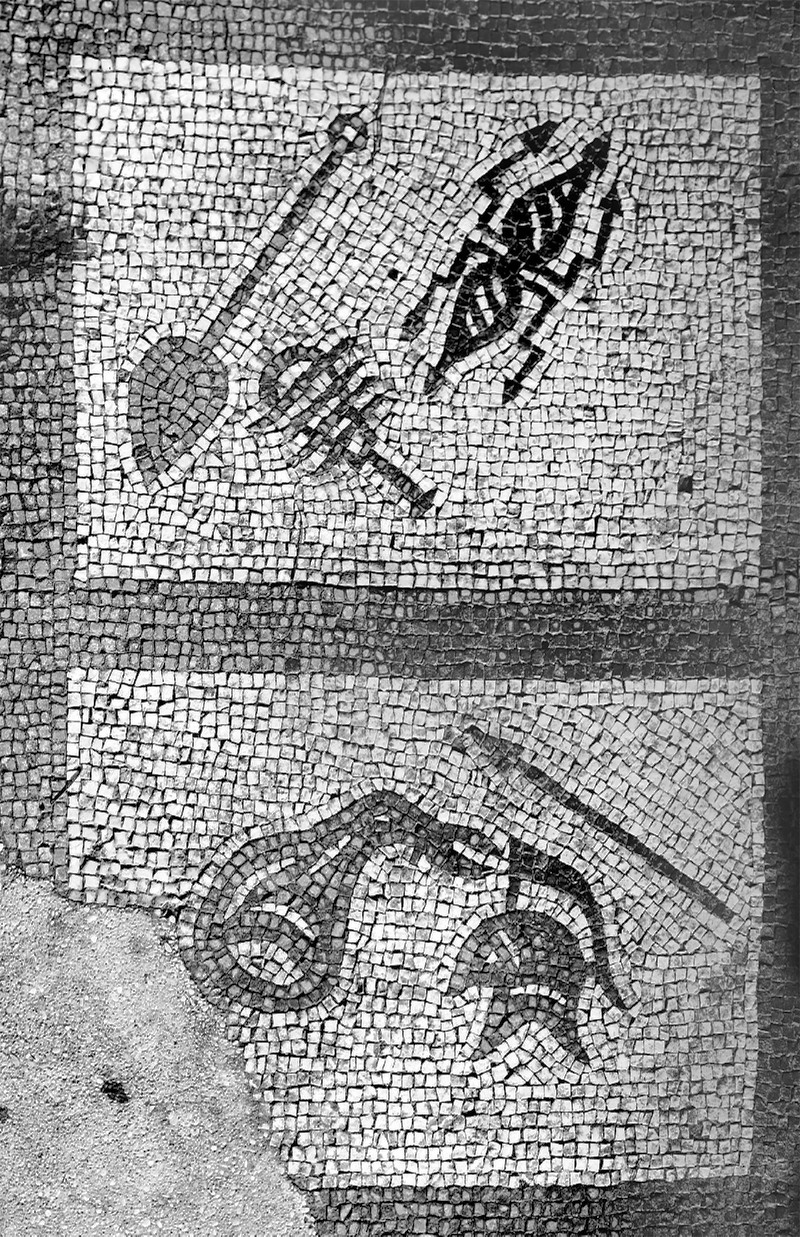 Panel 34 - Figure 4