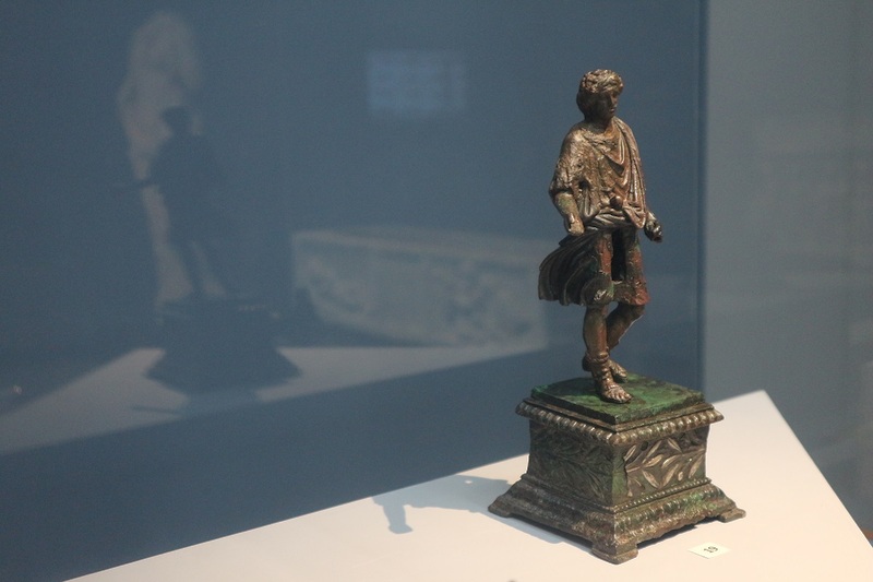 statuetta di lare