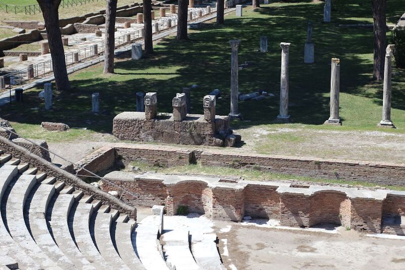 teatro romano di ostia antica