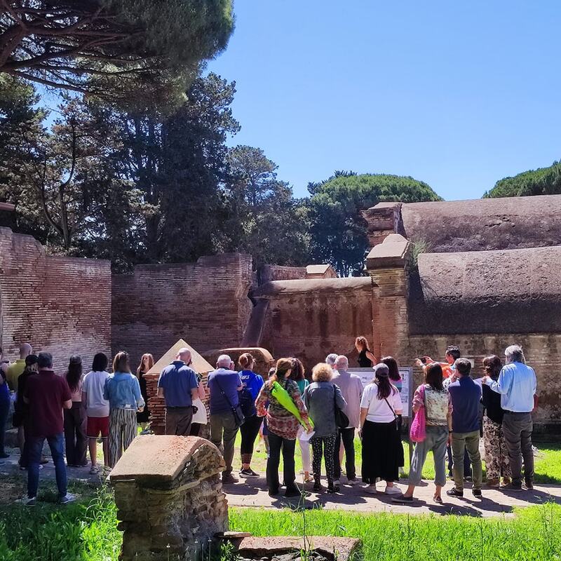 metis teatro necropoli di porto